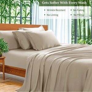 New Sonoro Kate 4 Piece California King Sheet Set / Sateen / 1800 Thread Count